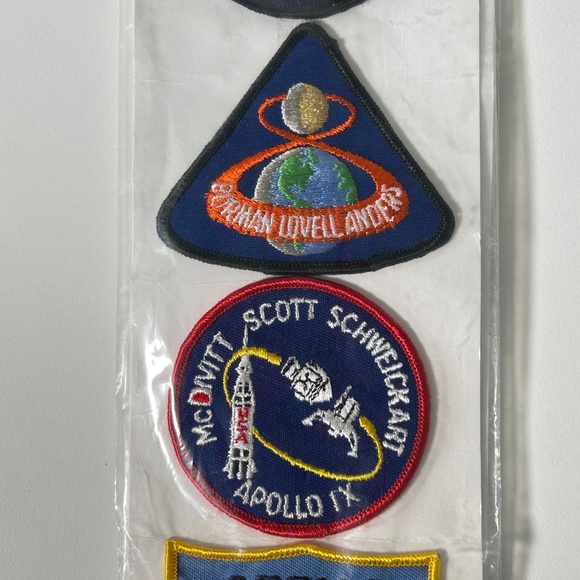 Kennedy Space Center Spaceport USA Apollo Emblems Set of 12 Made In USA (18B) - Picture 6 of 10